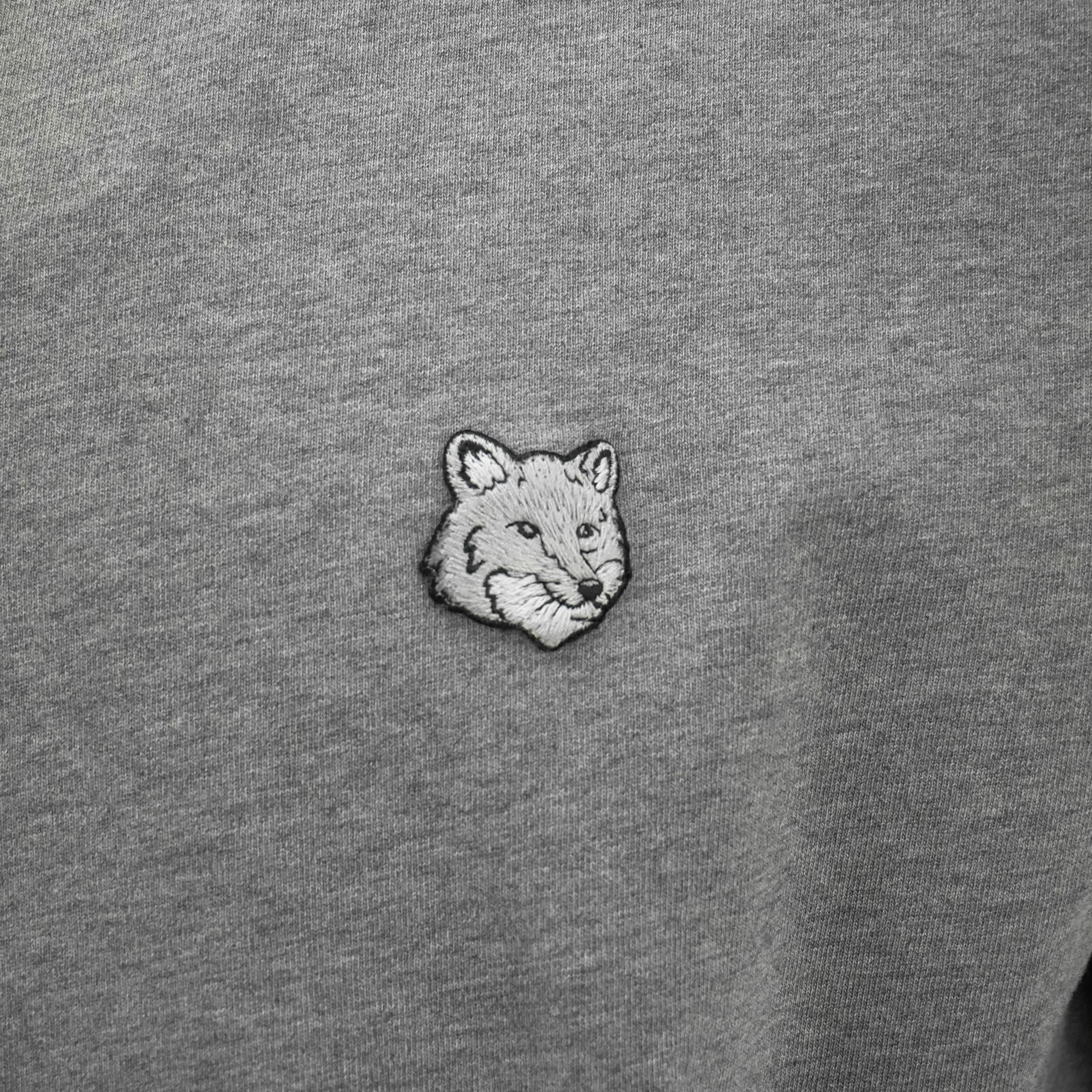 Maison Kitsuné Logo T-Shirt in Grey - Image 3